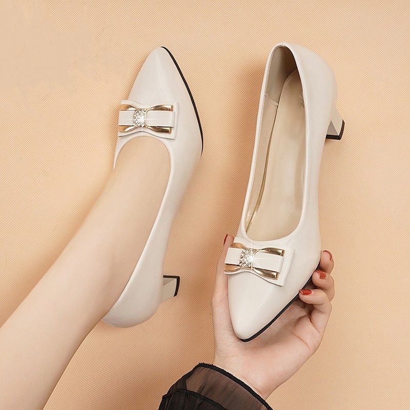 Одиночные туфли женские с неглубоким носком и толстым каблуком на одну ногу модные кожаные туфли весна и осень