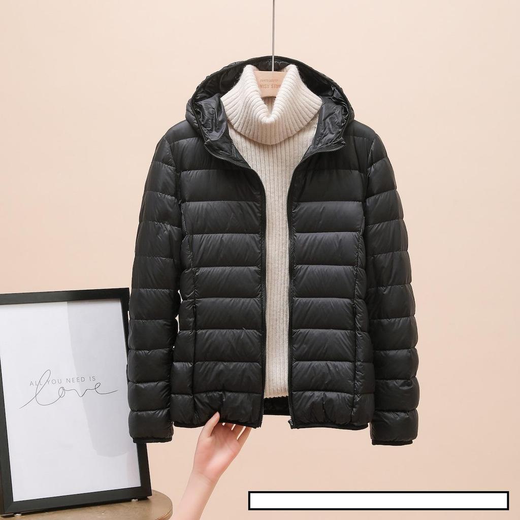 Fashion Female Cold Jacket Women Winter Light White Duck Down Jacket Slim Puffer Jacket Portable Windproof Down Coat