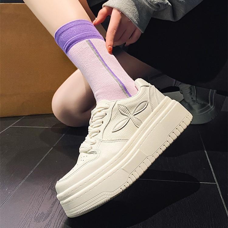 Женская белая обувь, новая летняя повседневная дышащая обувь, женские универсальные туфли на платформе с поднятой подошвой