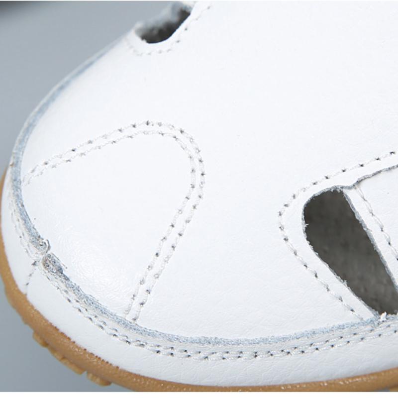 Женские сандалии на плоской подошве в стиле ретро, ​​однотонные нескользящие туфли на липучке с закрытым носком, повседневные уличные сандалии