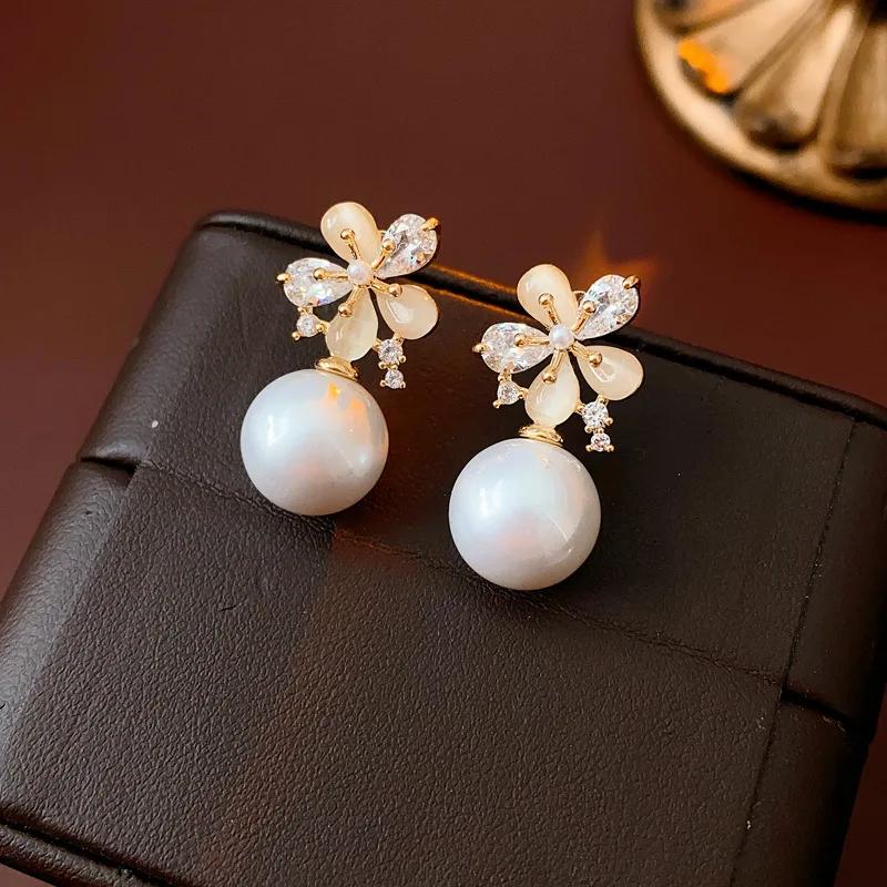 18k Gold Electroplated Flower Pearl Earrings for Women High-end Fashion Drop Earring Literary Retro Versatile Zircon Gifts