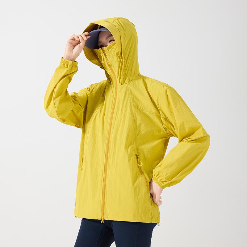 Ice silk outdoor sunscreen clothing for women, light and breathable skin clothing, hooded UV protection UPF10 + sunscreen clothing for men
