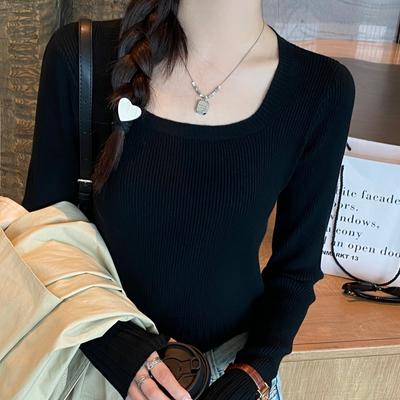 Тонкий вязаный свитер Ранняя осень Новый женский Нишевый дизайн Чувство Внутренний квадратный воротник Базовая рубашка Короткий приталенный свитер