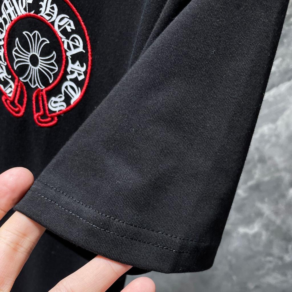 8241 CHROME HEARTS Лето 2026 Новая Высококачественная Хлопковая Круглый Вырез Свободная Большого Размера Мужская и Женская Футболка Футболка для Пары