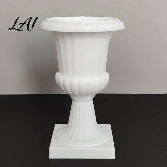 Faux Plant Flowerpot Flower Urn Planter Plastic Pot White Small Overwatering Prevention Planter Urn Elegant Retro
