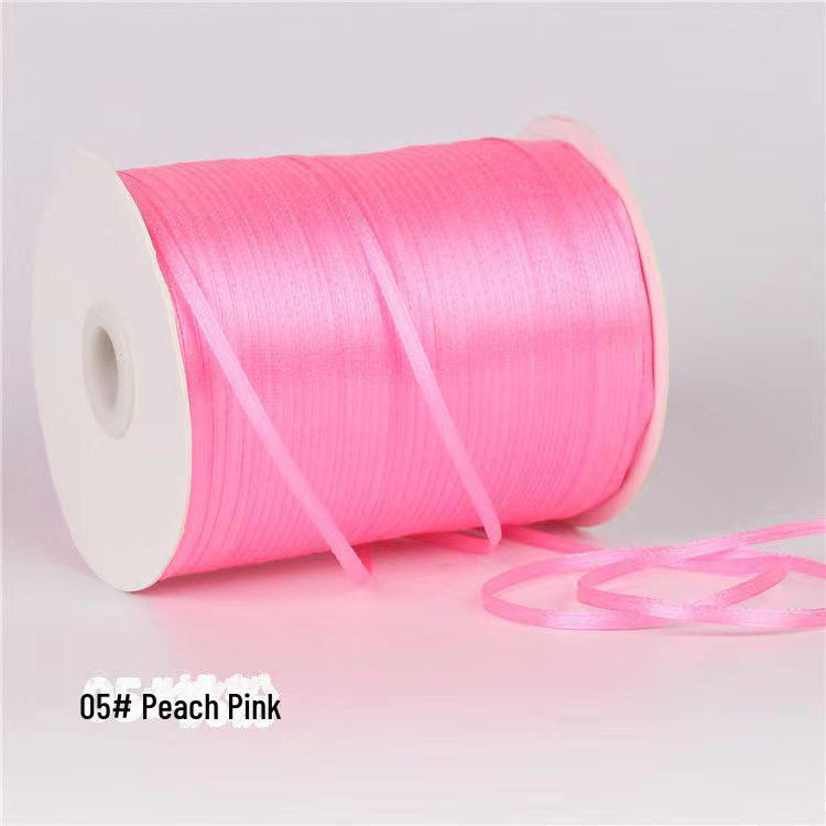 Атласная лента шириной 0,3 см для закладок, аксессуаров для волос и воздушных шаров, а также банта для подарочной упаковки.