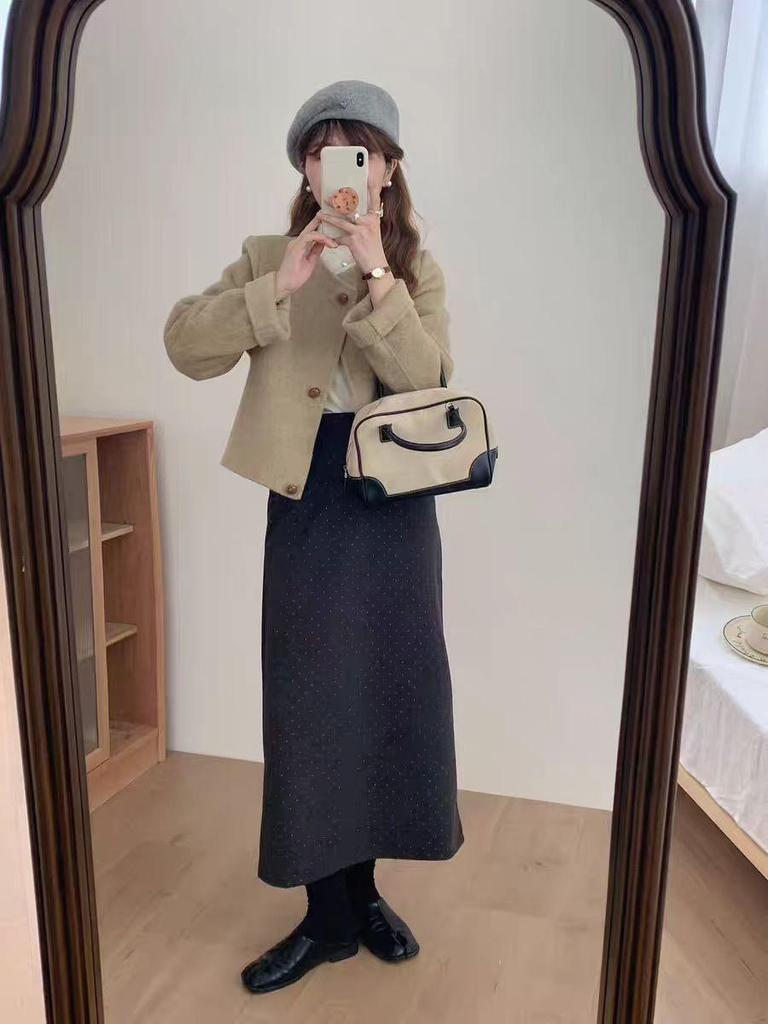 Женское короткое двухстороннее кашемировое пальто в корейском стиле - осень/зима, высококачественная шерсть, круглый вырез, прямые плечи.