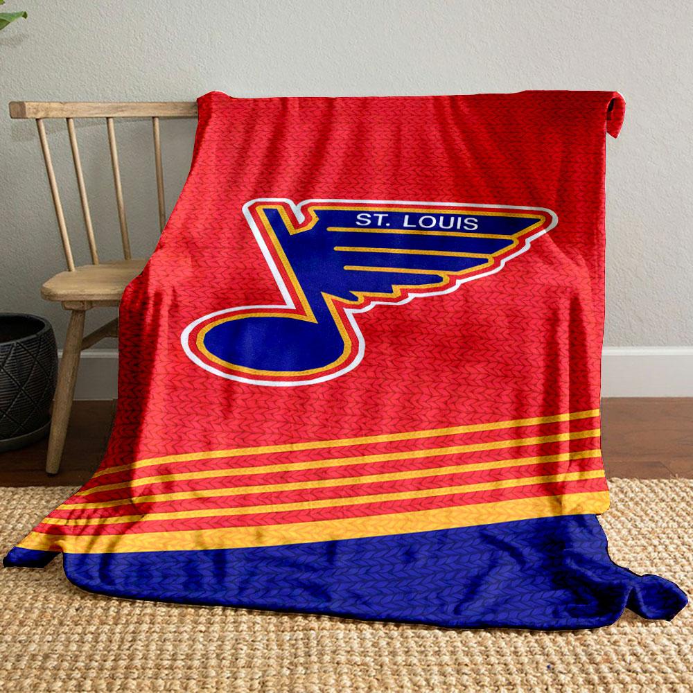St. Louis Blues Logo on Red Blanket Patterned blanket, flannel, suitable for all seasons, home decor, warm and cozy