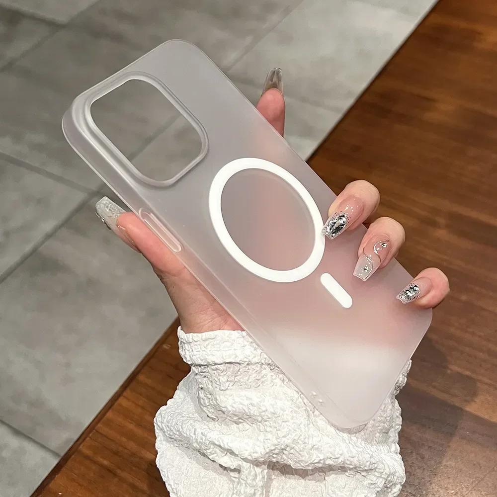 Роскошный ультратонкий матовый прозрачный чехол для iPhone 14 15 Plus 13 12 11 Pro Max для Magsafe с беспроводной зарядкой, магнитный прозрачный жесткий чехол