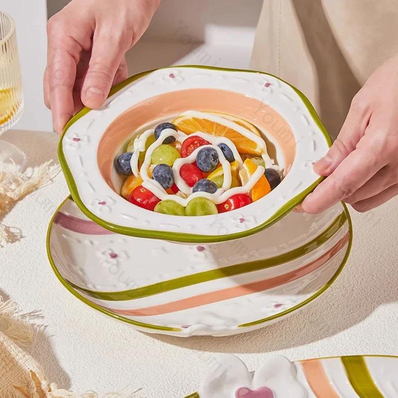 Изысканные рельефные керамические тарелки, симпатичные нестандартные салатницы, десертные миски, бытовые изысканные блюда, тарелка для стейка, уникальная столовая посуда