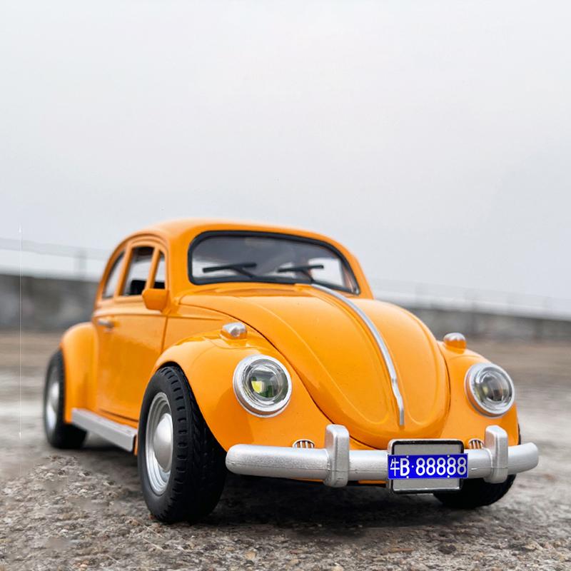 Новый 1:18 Классический Автомобиль Жук 1955 Литой Модель Автомобиля Звук и Свет Инерционный Детская Игрушка Коллекционные Предметы Подарок на День Рождения