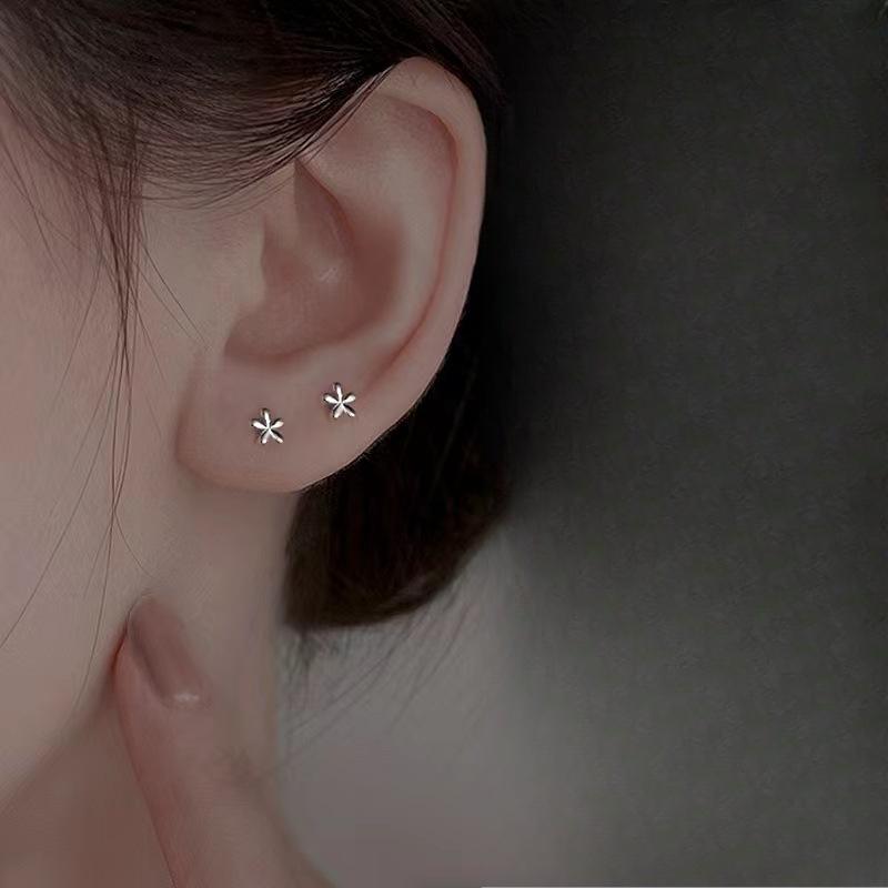 Flower Earrings for Women's Ear Piercings for Summer New Niche Design High-end Earrings