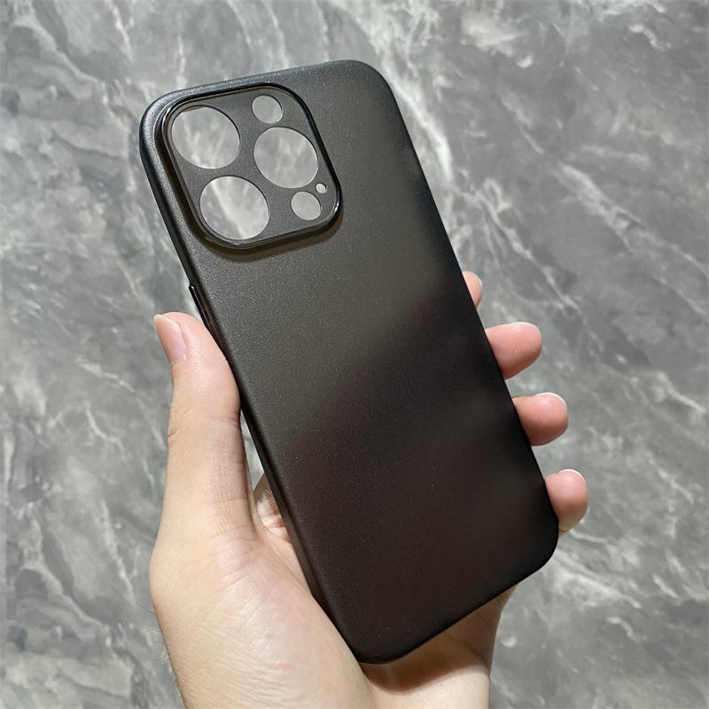 Ультратонкий Защитный Матовый Чехол для iPhone 15 Pro Max - Мягкий Корпус, Ощущение Голого Металла