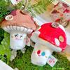 Qo'ziqorin Mini Zamonaviy Kalit Osma Plush Materialda Lab Bo'yog'ini Almashtirish va