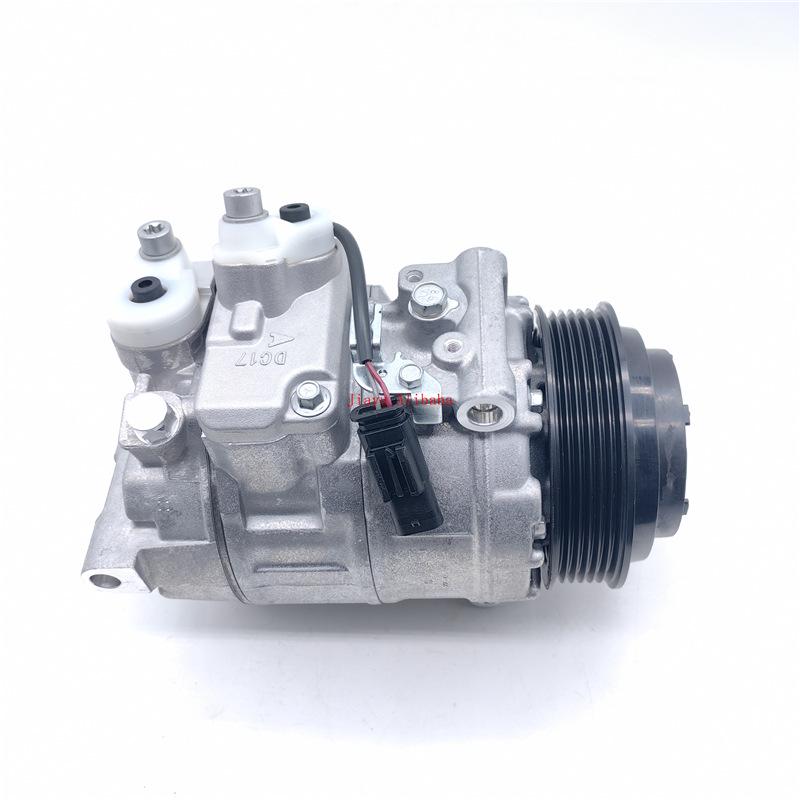 Компрессор кондиционера Mercedes W217/W222 A0008307602