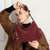 HIFASHION Настоящая замшевая сумка-хобо для женщин Новинка 2026 года Роскошный дизайнерский кросс-боди Винтажная сумка на плечо или под мышку с кисточками
