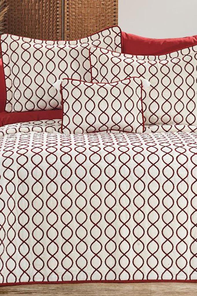 Комплект стеганого постельного белья Brillance 4 шт, Покрывало 250х250, Наволочка 50х70, Двойной размер, Бархат, Свадьба, Кремовый бордовый