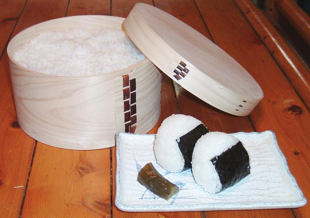 Kiso Kogei Handmade Rice Container with Bent Rings, Made in Japan, Made of Hinoki, Sawara, and Sakura Wood, Holds 3 Cups, Microwave Safe