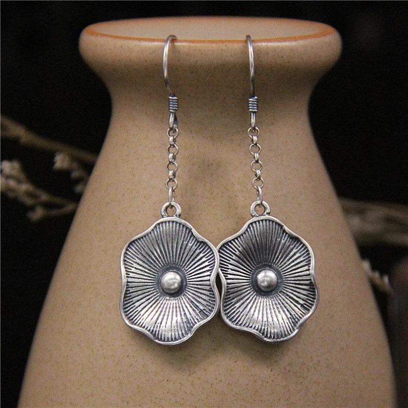 Wenyi Fan Retro Zhulian Bihe Earrings Women's Fringed Lotus Leaf Earrings Handmade Accessories