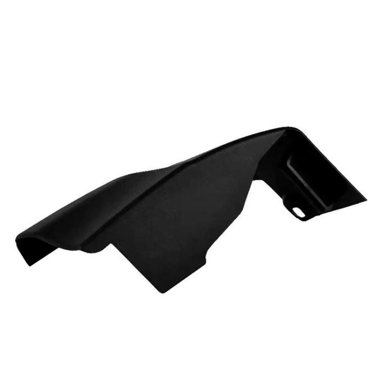 LR018568 and LR018569 fit the front wheel arch trim of the Land Rover Freelander 2.
