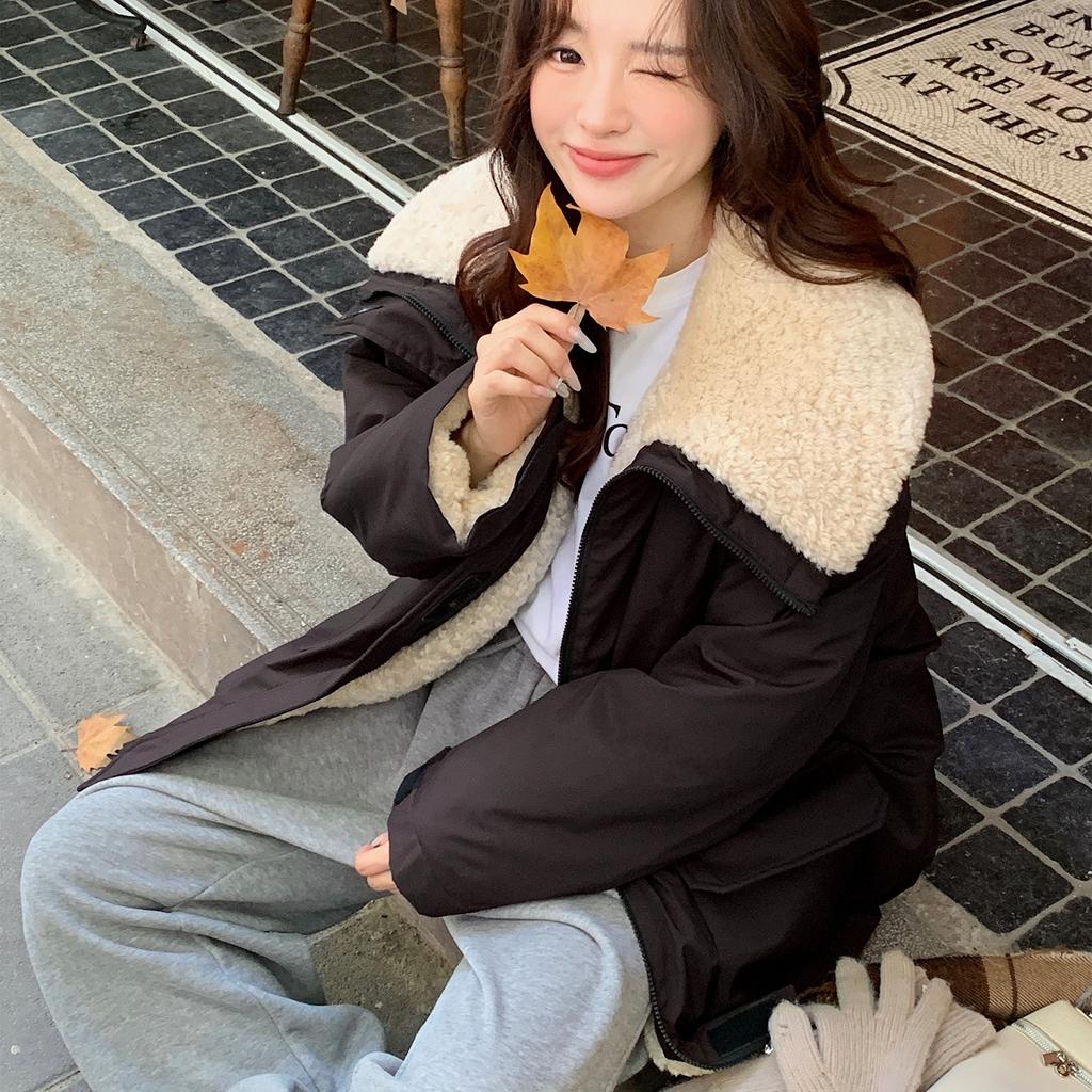 Большие лацканы Парки из утолщенной рабочей ткани с меховой подкладкой Женская куртка