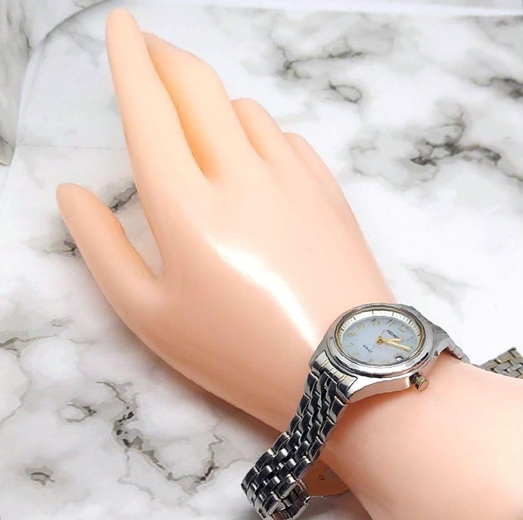 [USED] SEIKO Solar Women's Watch Shell Date