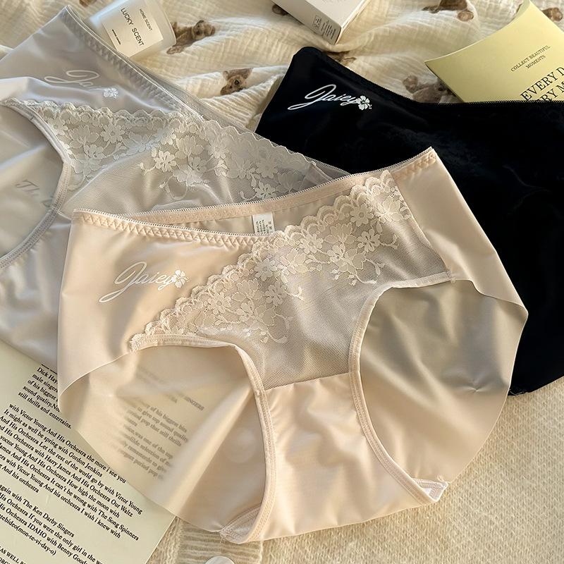 Plus Size Women's Mid Waist Lift Hip Breathable Sexy Word Mother Skin Lace Edge Pure Wind Underwear
