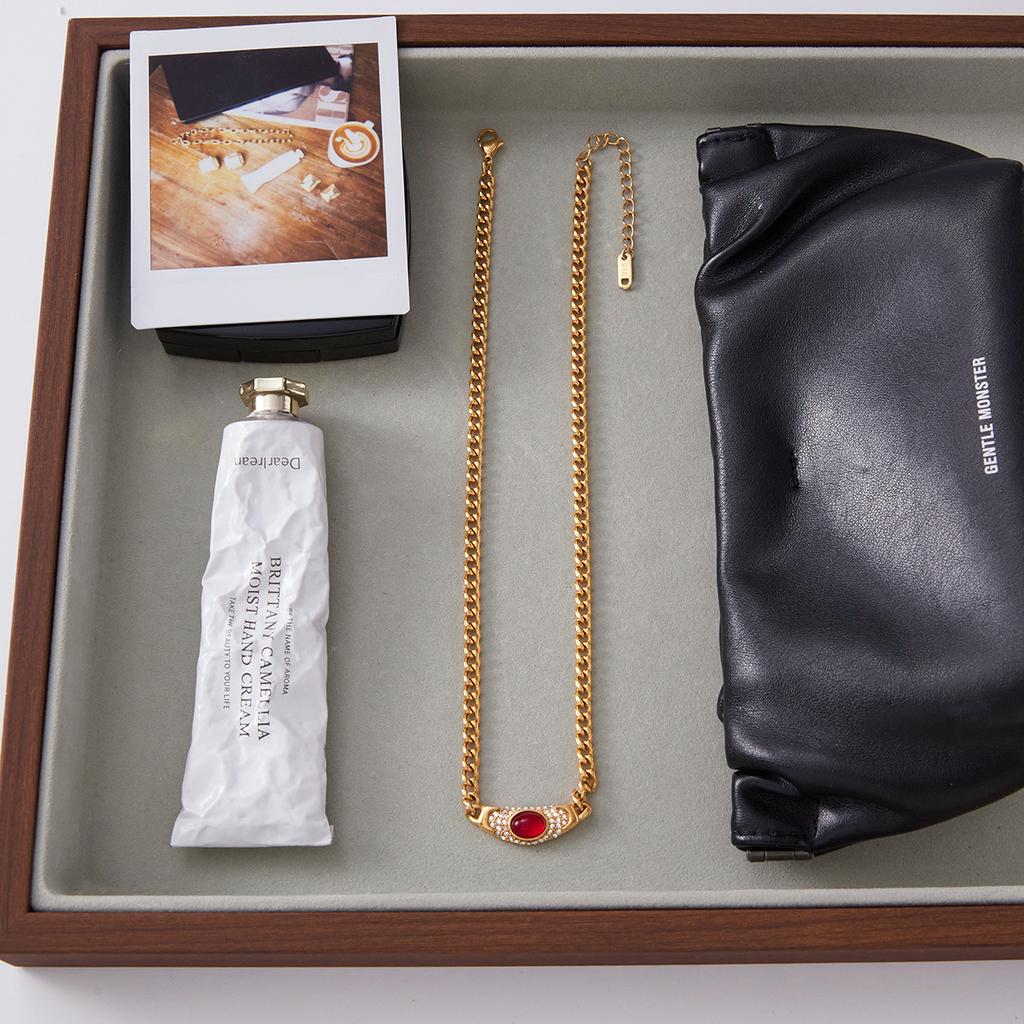 Uworld Vintage Trendy 18K Gold Color Plated Inlay Rhinestone Moon Pendant Necklace Waterproof Stainless Steel Women Jewelry Gift