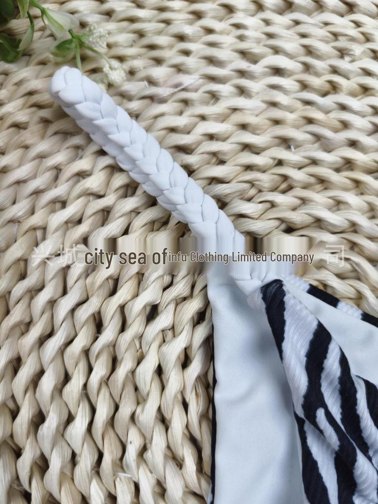 Европейский и американский новый плетеный треугольный купальник-бикини