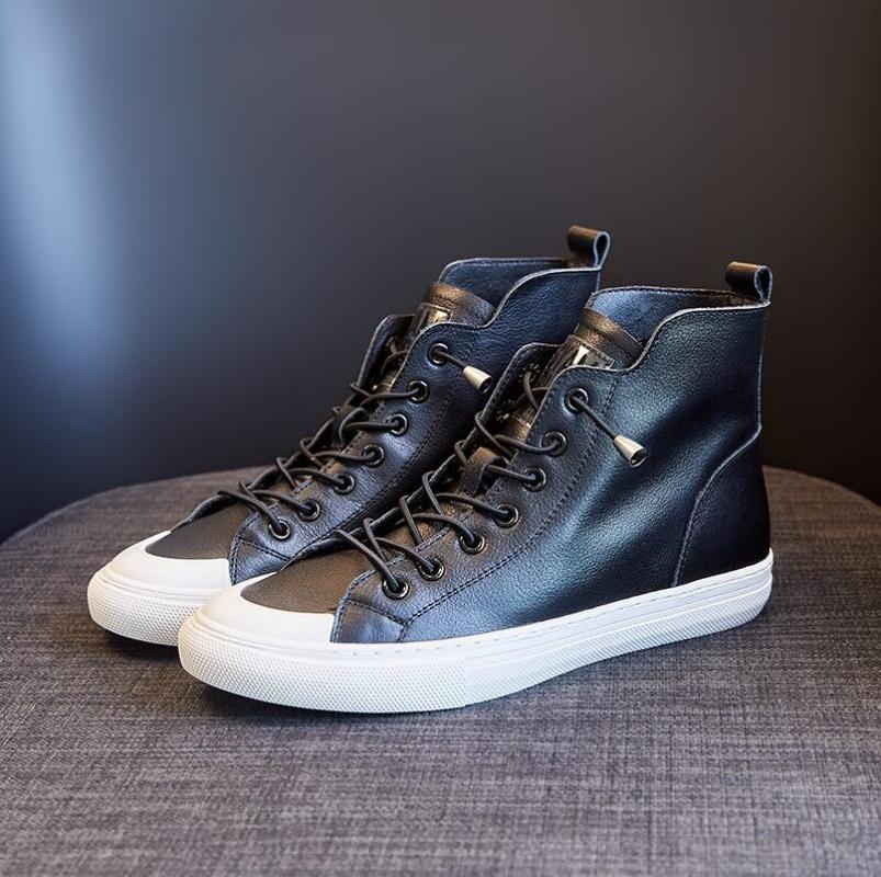 2024 Высококачественные туфли из коровьей кожи Женская обувь Повседневные кроссовки Трендовые ботинки Модные туфли на плоской подошве Черные белые красные ботинки