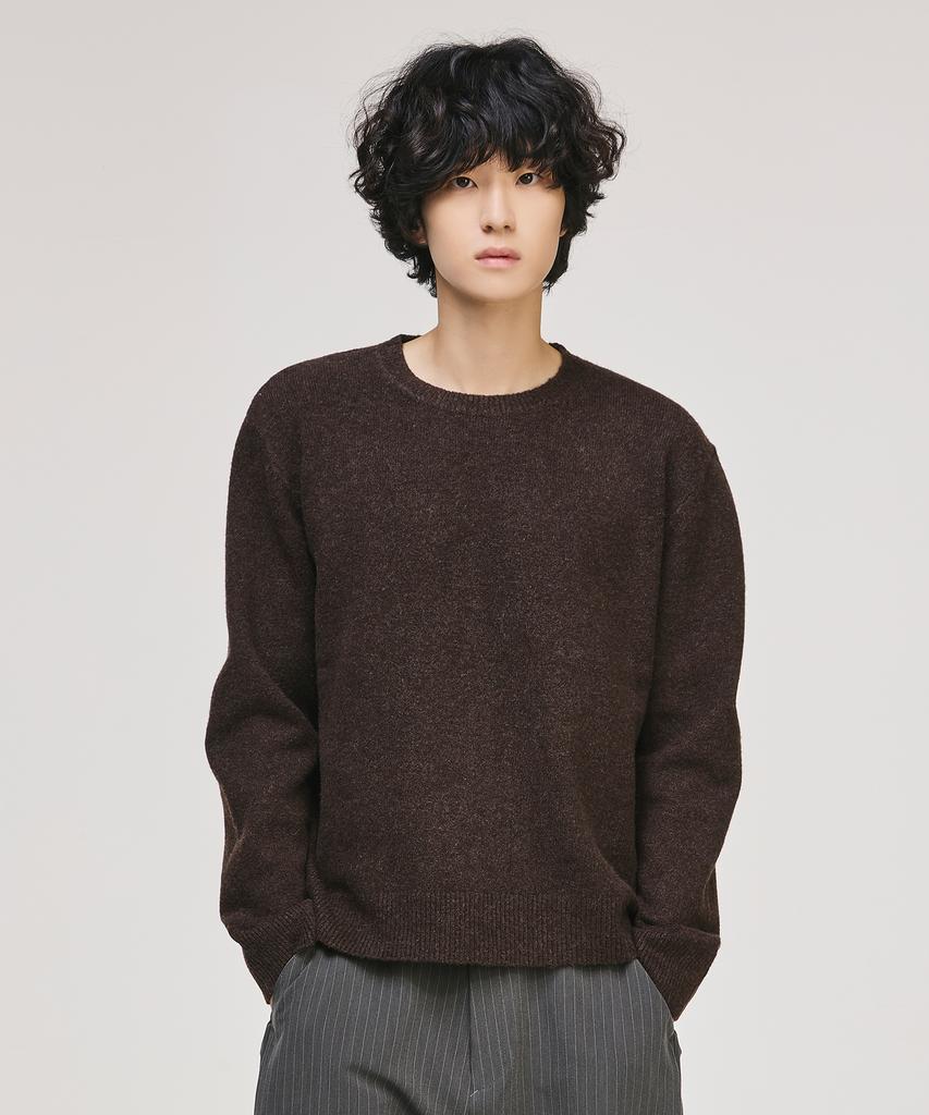 SIGNATURE Blend Shade Round Neck Knit [Brown]