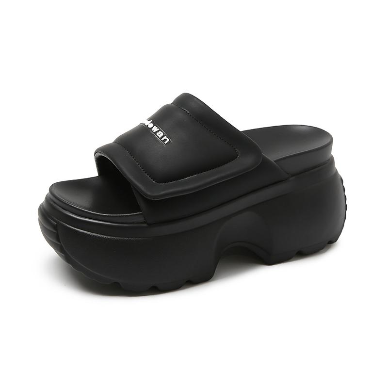 Модные 9 см новые летние женские тапочки на толстой подошве шлепанцы женские туфли на танкетке пляжная обувь женские тапочки на высокой платформе уличные сандалии