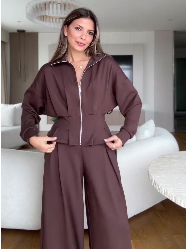 Женский костюм из топа с длинным рукавом и брюк с высокой талией, Осень 2025