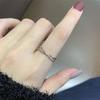 Элегантное Геометрическое X-образное Кольцо со Стразами из Розового Золота 18K для Женщин