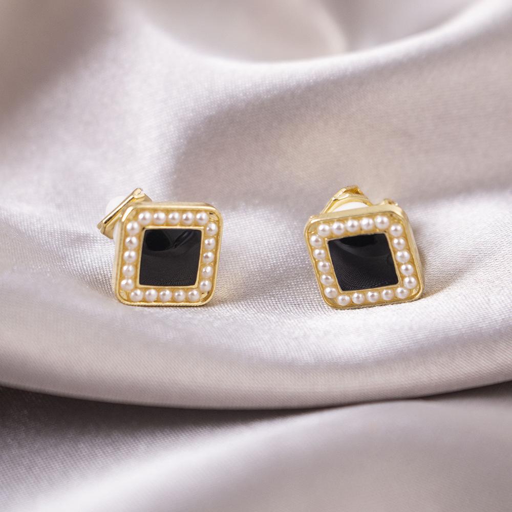 Универсальные легкие роскошные клипсы для ушей без проколов, повседневные высококачественные треугольные клипсы для ушей, универсальные женские серьги