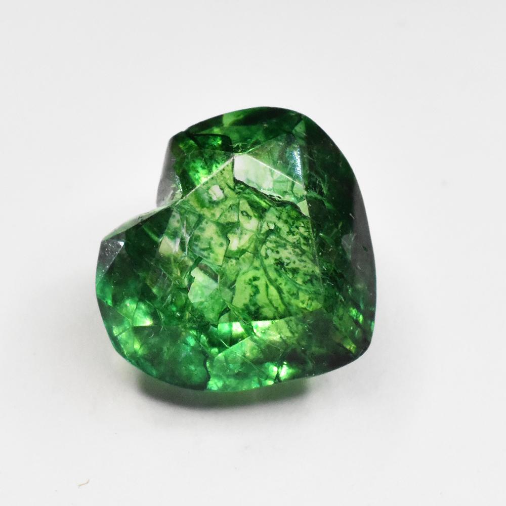 Natural Green Emerald Loose Gemstone 8.10 ct Heart Cut Colombian for Jewelry Making and Crafts