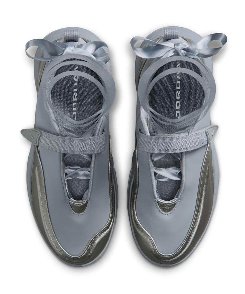 Nike Jordan Point W - Metallic Silver:Smoke Grey:Photon Dust / Ib8597-002