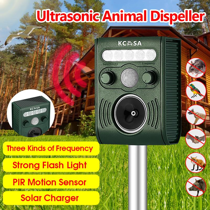 KCASA KC-JK369 Ultrasonic PIR Sensor Solar Animal Dispeller Strong Flashlight Animal Repeller