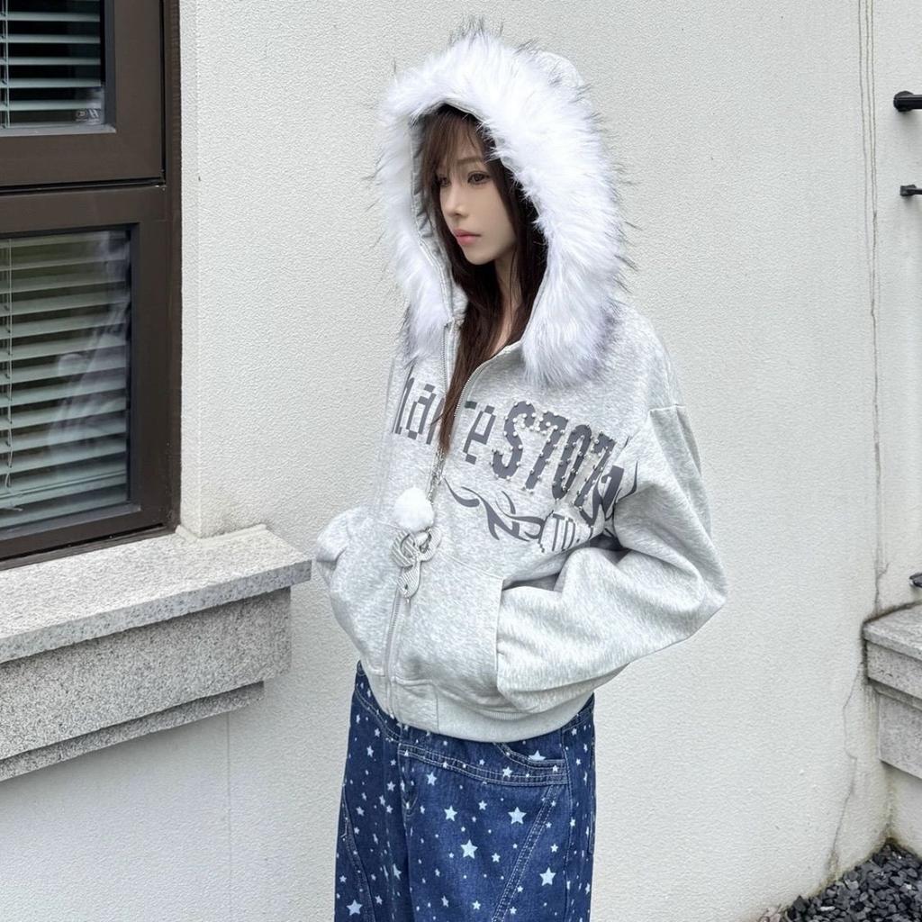 VAYLA Уличные худи с вышивкой букв и меховым воротником с капюшоном для женщин Новые осенне-зимние свободные повседневные универсальные толстовки-кардиганы на молнии