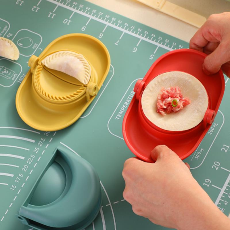 Multifunctional Dumpling Machine Mold Handy Kitchen Gadget for Effortless Pastry Baking