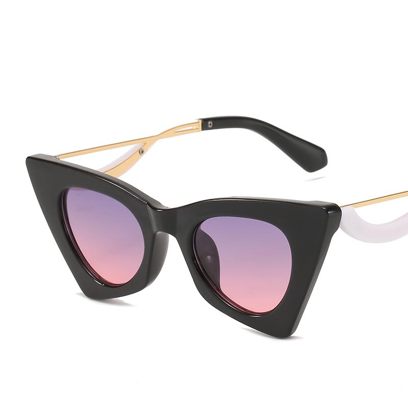 Angular Cat's Eye Sunglasses Trendy Cat Eye Sunglasses Female Personality Curved Mirror Legs Fashion Model Sunglasses