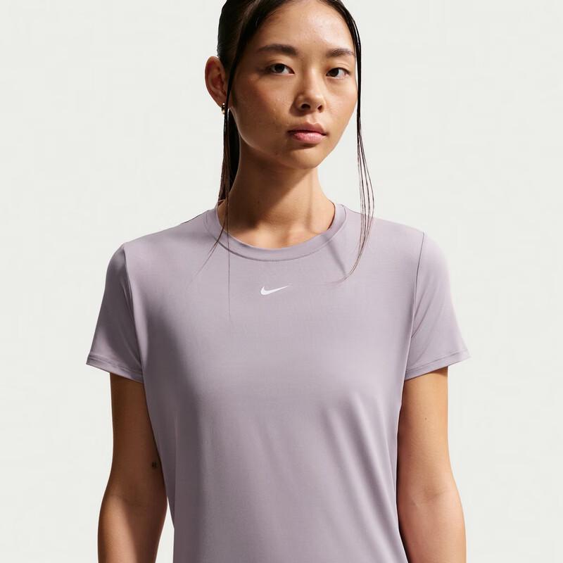 Nike Women's Classic Crew Neck Short Sleeve T-Shirt
