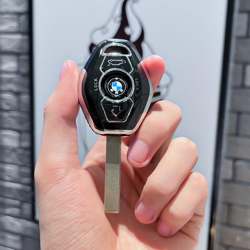 Держатель автомобильного ключа BMW X3/X5/3/5 Series для модификации прямого ключа (318E/F46/60)