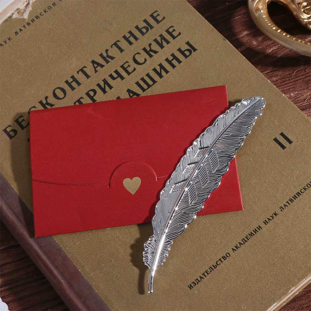 Retro Metal Feather Bookmark Ins Bookmark Feather Pendants Bookmark Photography Tools