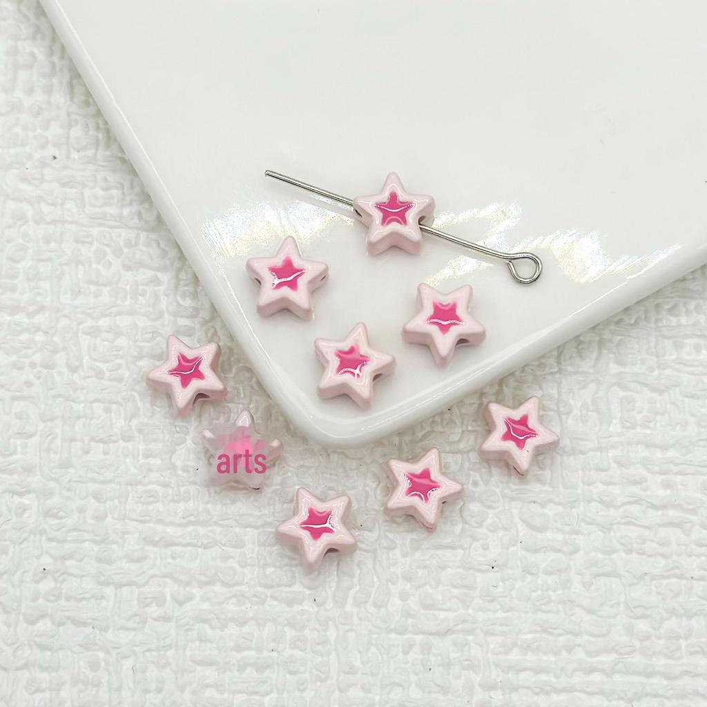 Двухцветные бусины в форме пятиконечной звезды из сплава для самостоятельного изготовления украшений и браслетов.