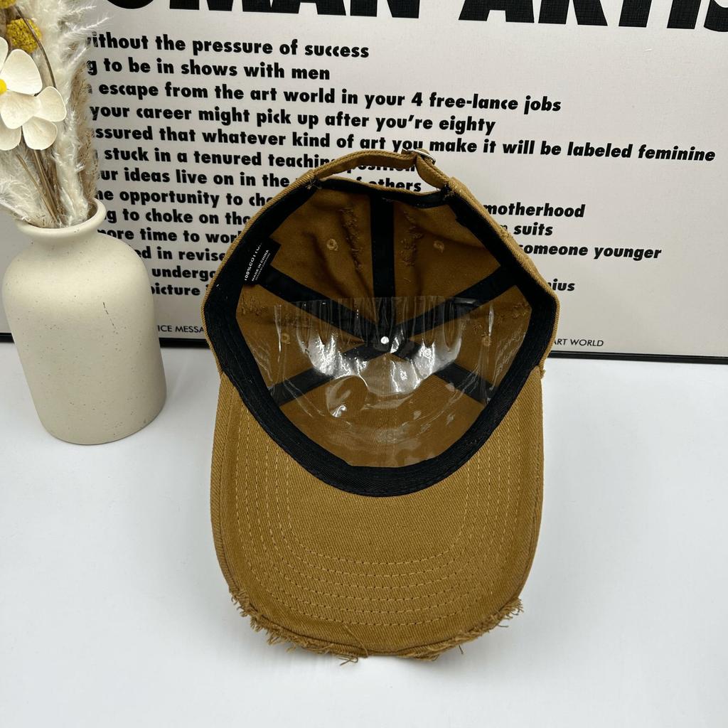 New versatile cap men and women couples baseball cap deep top hard top letter embroidery spring and summer sunshade