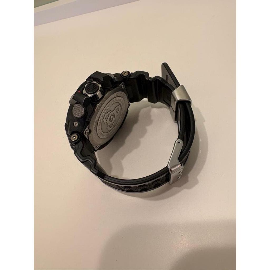 Б/у часы CASIO G-SHOCK GW-A1100