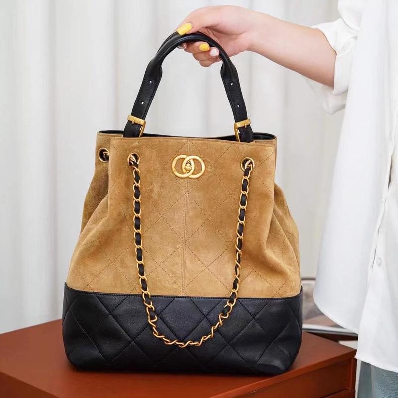 Chic Retro Suede Diamond Pattern Leather Tote Bag for Women
