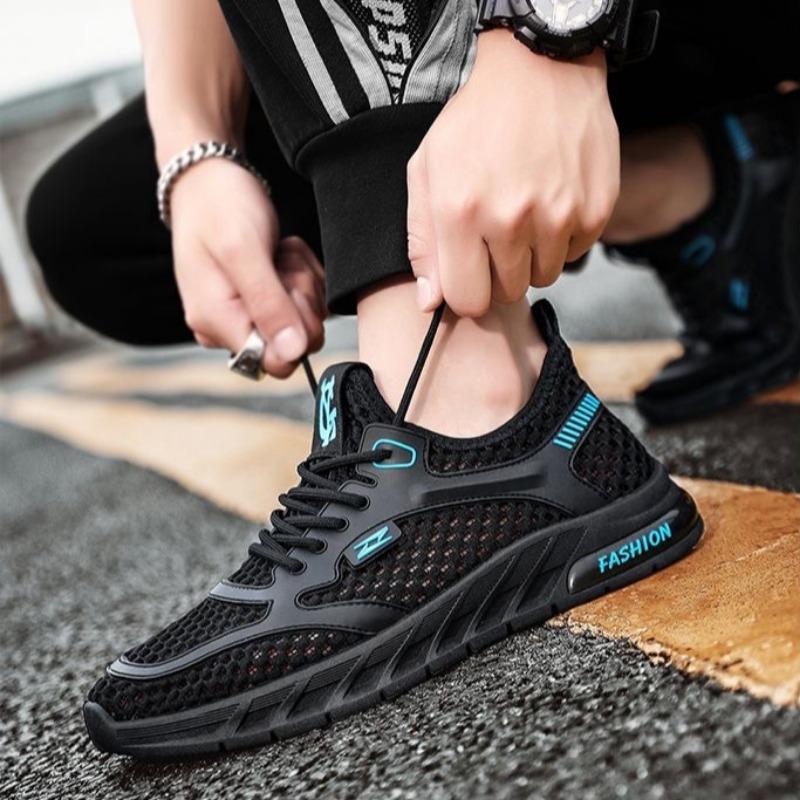 2024 Men's Mesh Sneakers Lightweight Running Shoes Summer Mesh Sneakers Breathable Thick Sole Comfort Trainers Chaussure Homme
