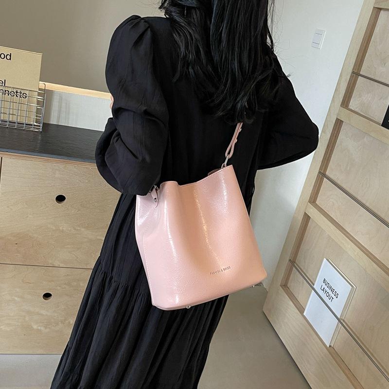 Сумка большой вместимости женская весна-лето новая модная дорожная ретро сумка-тоут подмышечная сумка на плечо